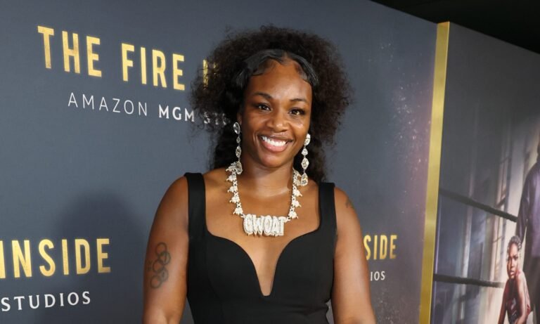 Claressa Shields Brags About Her Model, Posts New Papoose Selfie Claressa Shields Brags About Her Model, Posts New Papoose Selfie