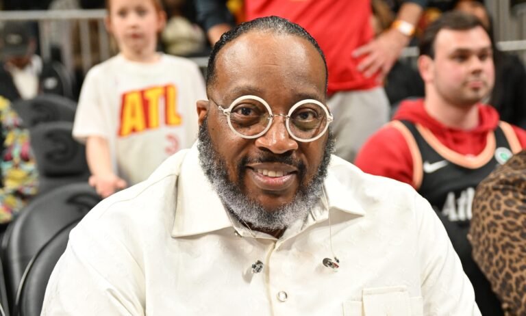 Marvin Sapp Teases New Music ‘Shut The Door’ After Controversy