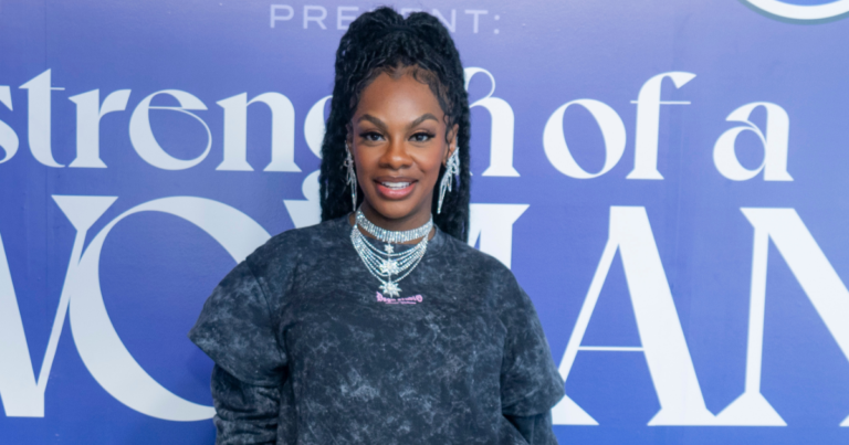 Jess Hilarious Shares Cute Second With Mini-Me Daughter Marley Jess Hilarious Shares Cute Second With Mini-Me Daughter Marley