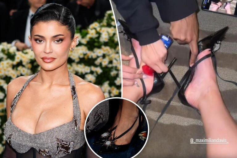 Kylie Jenner taped her ft into her Met Gala 2025 sneakers — and so they received caught Kylie Jenner taped her ft into her Met Gala 2025 sneakers — and so they received caught