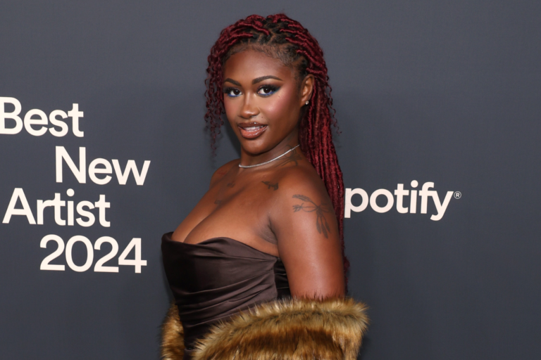Kaliii Reveals Off Put up-Child Curves In Viral Thirst Lure Pics