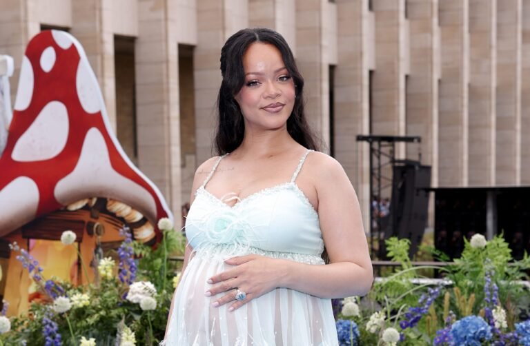 Rihanna Shares Uncommon Pics Of Sons RZA & Riot Throughout Street Journey Rihanna Shares Uncommon Pics Of Sons RZA & Riot Throughout Street Journey