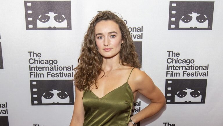 What Is Central Nervous System Glioma? – Hollywood Life