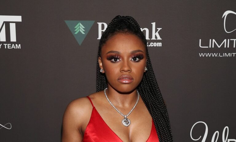 Mayweather Slams Marriage To Jazlyn Mychelle