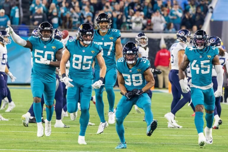 Life-style & Information →
                                                Sports activities
                                    
                                
                    NFL Week 7: Three Bets to Make Early