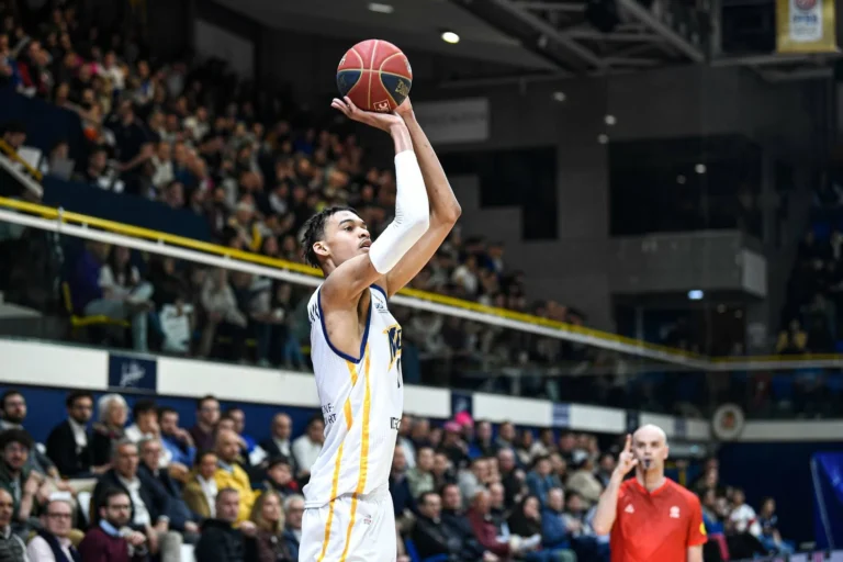 Life-style & Information →
                                                Sports activities
                                    
                                
                    NBA Picks for Bucks, OKC & Spurs & 3 Participant Props